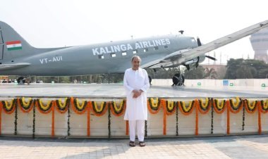 ଐତିହାସିକ ଡାକୋଟା ବିମାନକୁ ଜାତି ଉଦ୍ଦେଶ୍ୟରେ ସମର୍ପଣ କଲେ ମୁଖ୍ୟମନ୍ତ୍ରୀ